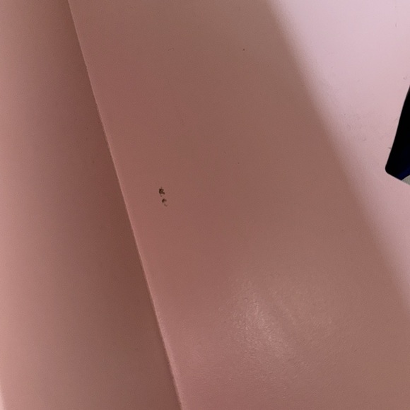 Pink crown shelf - Picture 4 of 4